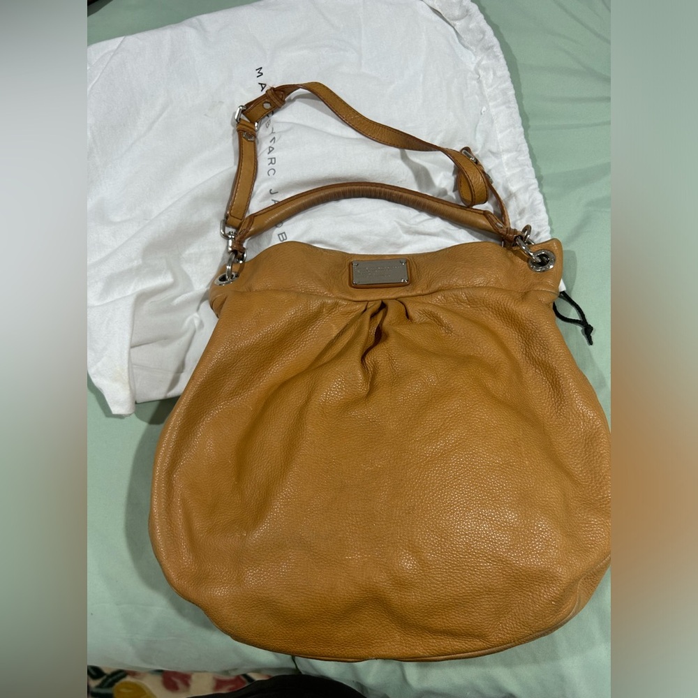 Marc Jacob’s leather hobo